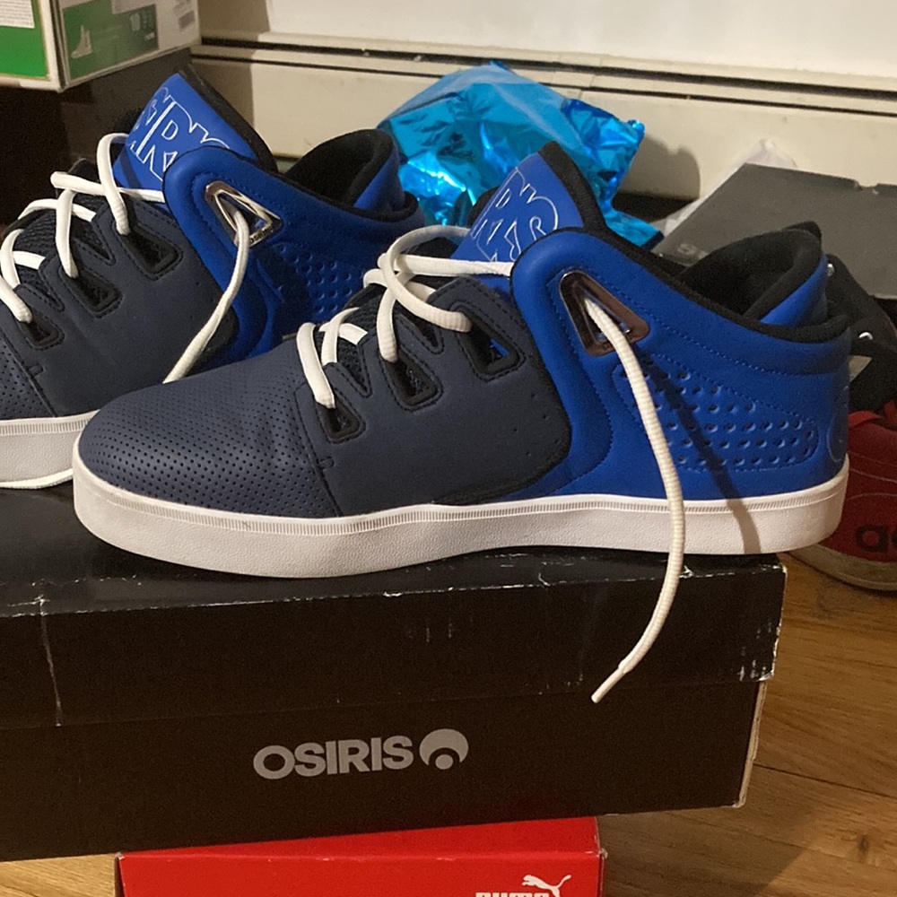 Osiris D3V size 10 mens